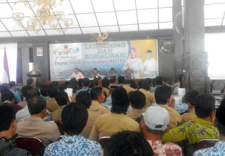 Suasana Kegiatan Launching dan Sosialisasi Rastra 2017 kab Probolinggo.