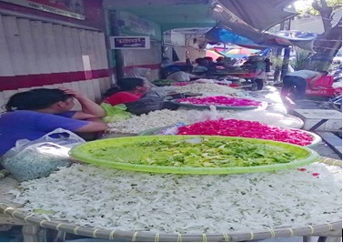 Penjual bunga musiman