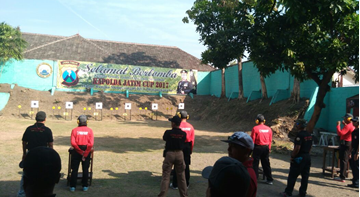 Anggota team saat ikuti acara lomba menembak