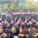 Koramil Gending 0820_19 Berikan Wawasan Kebangsaan Pada Siswa-Siswi SMPN 2 Gending