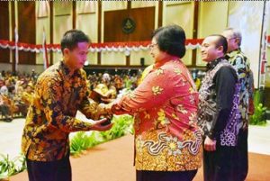 SDN Kedungasem 4 Gelar Kirab Piala Adiwiyata Mandiri