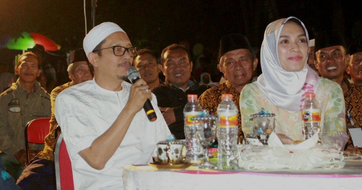 Bupai Tantri bersama suami, H Hasan Aminuddin dalam acara menyambut Tahun Baru Islam 1439 H