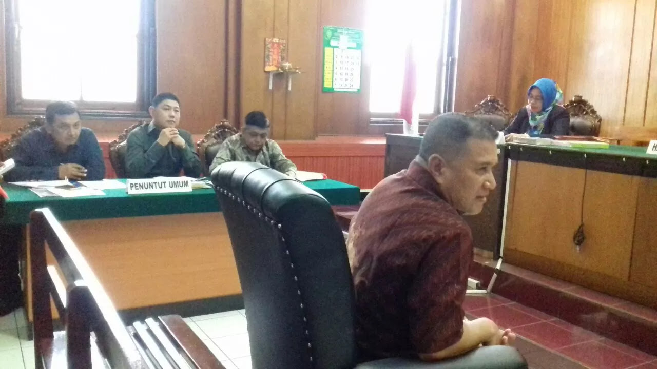 Saksi Dihadirkan Kepersidangan Kasus Bayi Tabung Dr Aucky Hinting di Pengadilan Negeri Surabaya