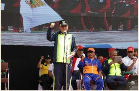 Wabup Lumajang saat sambutan pembukaan POR SD/MI