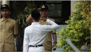  proses pelantikan osis smpn 1 Balongpanggang